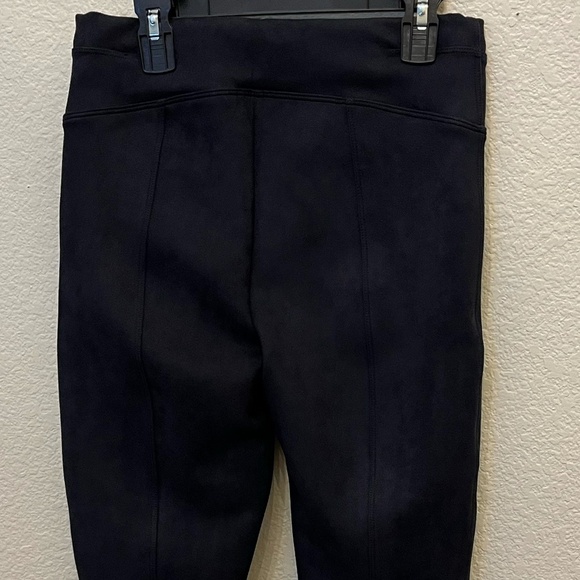 NWT SPANX | Comfortable Classic Navy Faux Suede Soft Chic Leggings | Size S - Picture 10 of 11